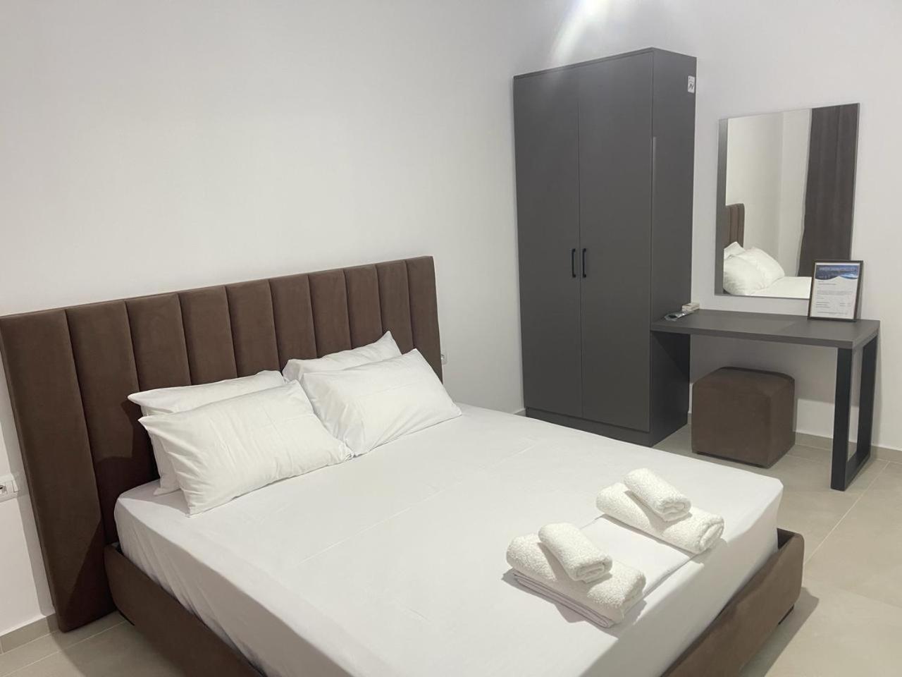 Sunrose Residences Sarande Ngoại thất bức ảnh