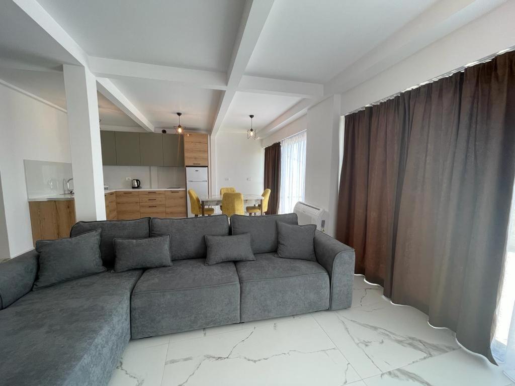 Sunrose Residences Sarande Ngoại thất bức ảnh